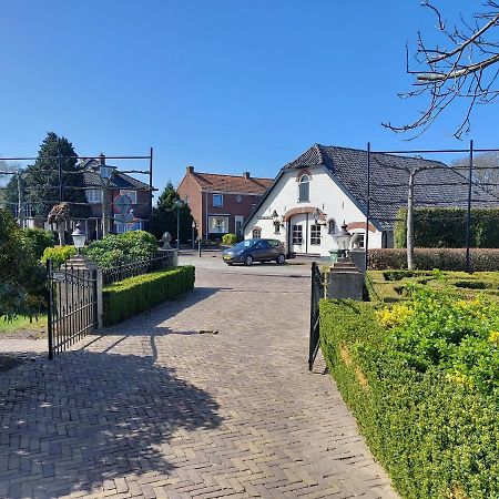 Chapeau ! Garderen Exterior photo